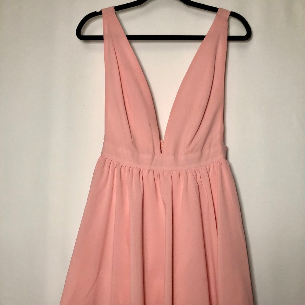 🍀TOBI Light Pink Mini Dress w/ Plunging Neckline